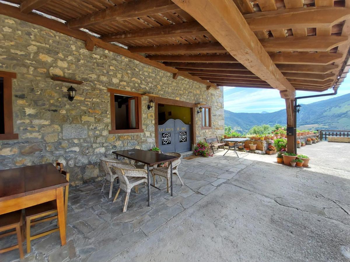 Apartamentos Rurales Las Rocas De Brez Camaleno Exterior photo